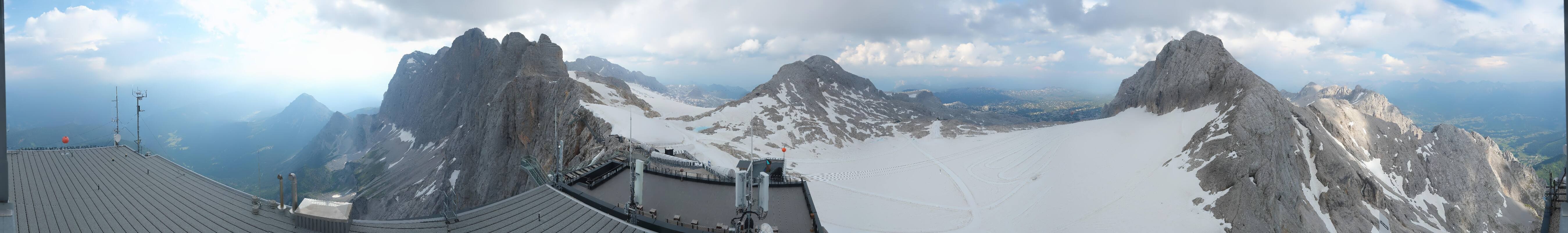 Archiv Foto Webcam Dachstein Gletscher: Panoramablick von der Bergstation