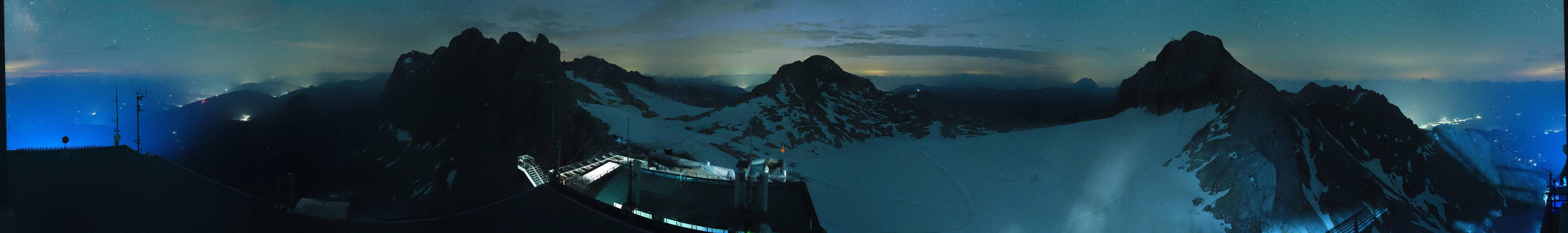 Archiv Foto Webcam Dachstein Gletscher: Panoramablick von der Bergstation