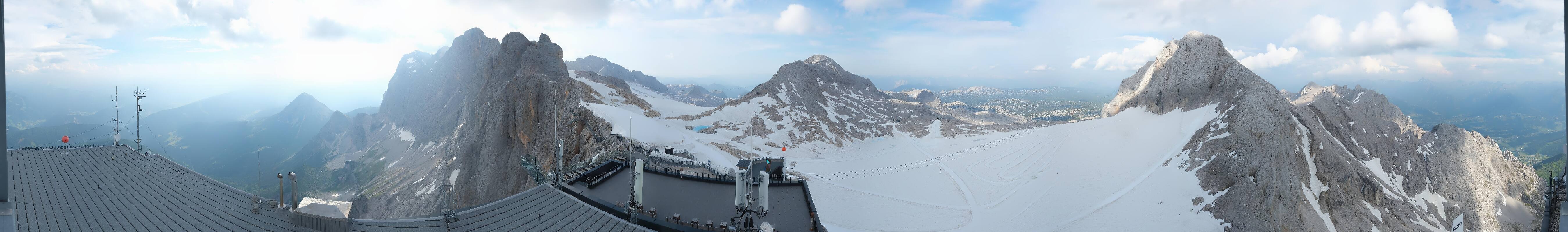 Archiv Foto Webcam Dachstein Gletscher: Panoramablick von der Bergstation