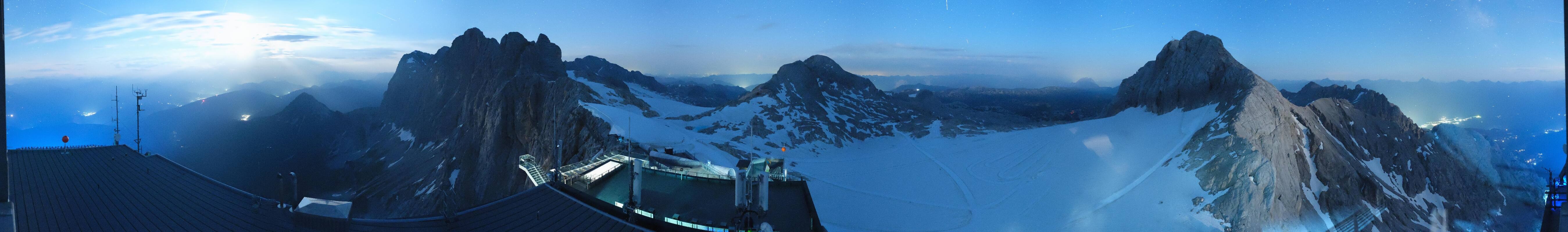 Archiv Foto Webcam Dachstein Gletscher: Panoramablick von der Bergstation