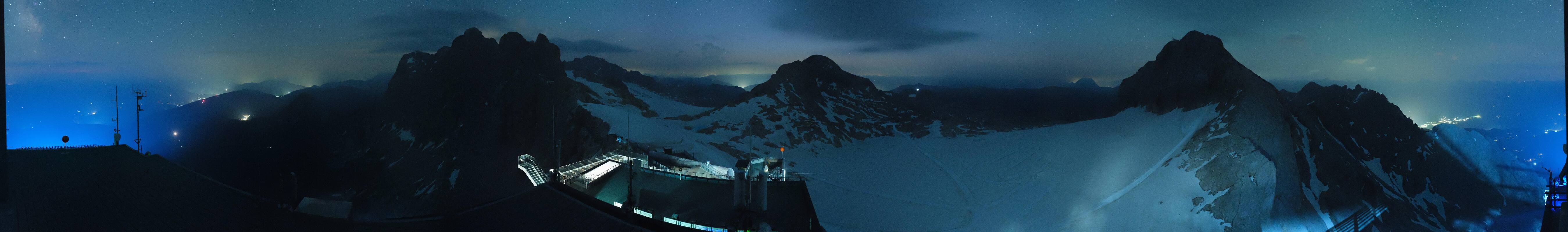 Archiv Foto Webcam Dachstein Gletscher: Panoramablick von der Bergstation