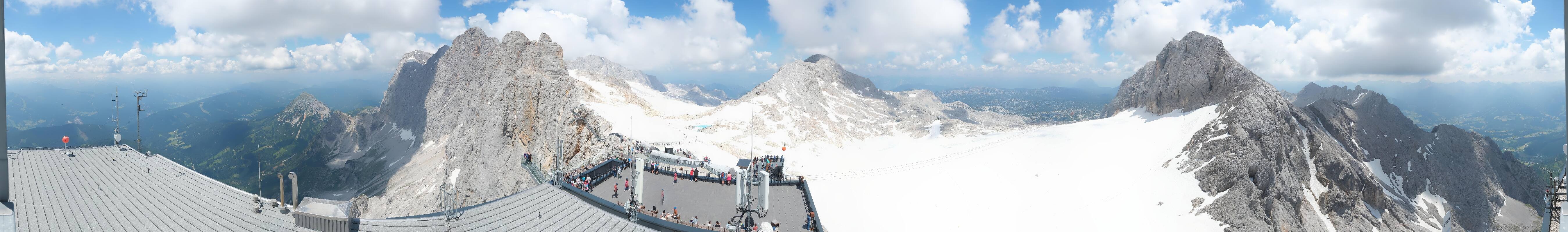 Archived image Panoramic webcam view at the Dachstein Glacier