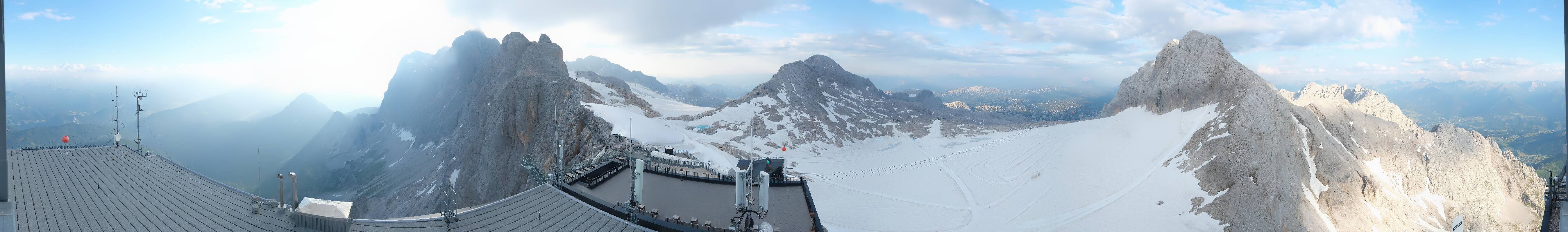 Archiv Foto Webcam Dachstein Gletscher: Panoramablick von der Bergstation