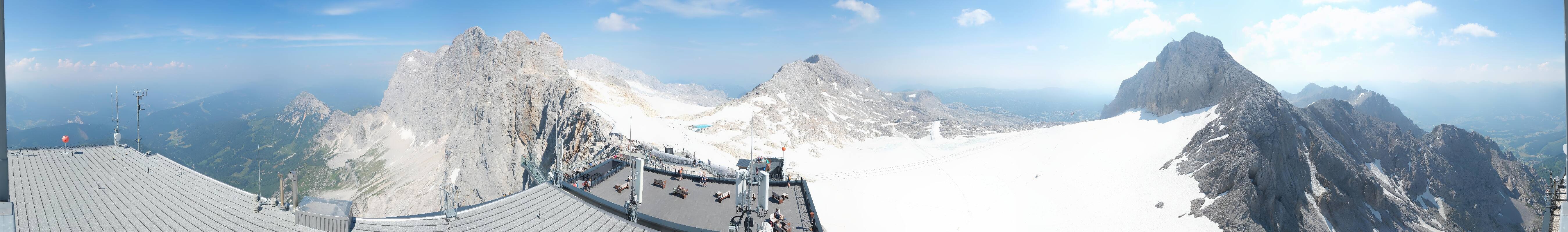 Archived image Panoramic webcam view at the Dachstein Glacier