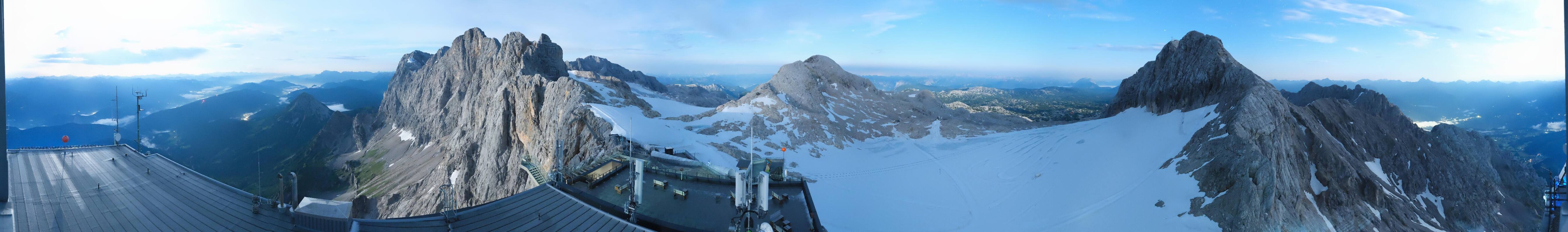 Archiv Foto Webcam Dachstein Gletscher: Panoramablick von der Bergstation
