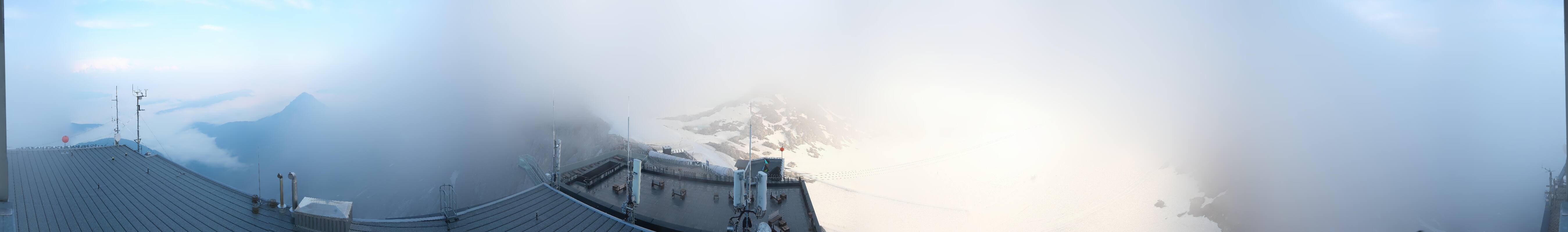 Archiv Foto Webcam Dachstein Gletscher: Panoramablick von der Bergstation