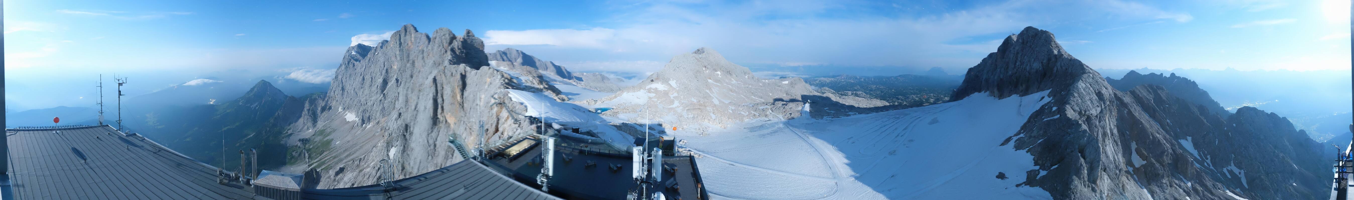Archiv Foto Webcam Dachstein Gletscher: Panoramablick von der Bergstation
