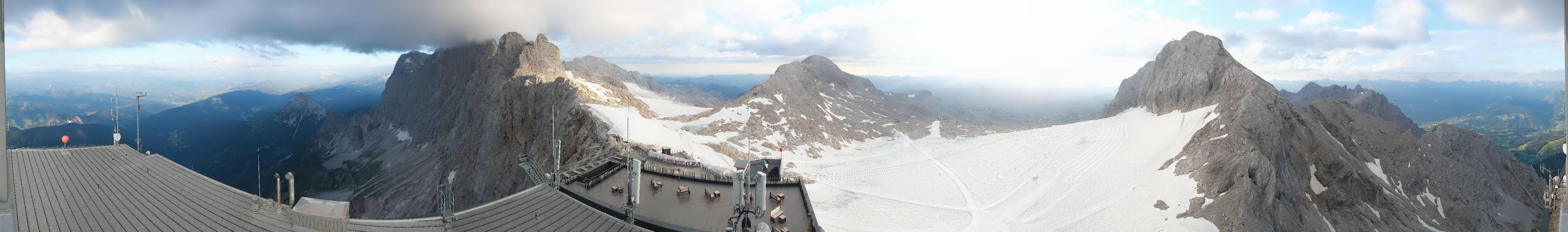 Archiv Foto Webcam Dachstein Gletscher: Panoramablick von der Bergstation