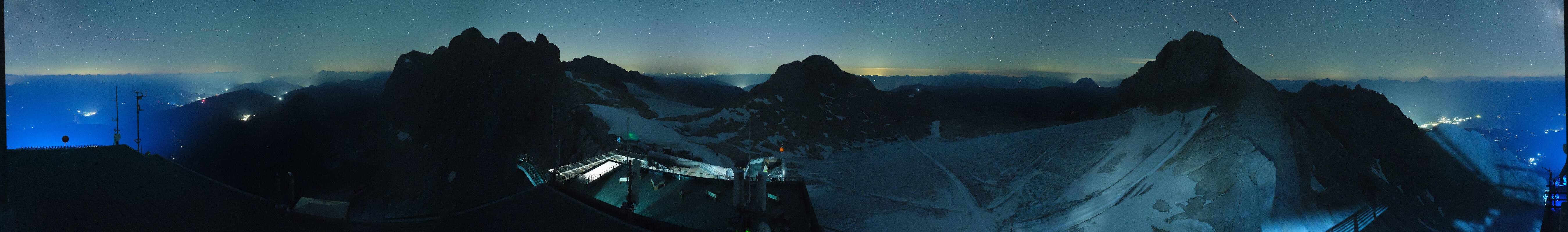 Archiv Foto Webcam Dachstein Gletscher: Panoramablick von der Bergstation