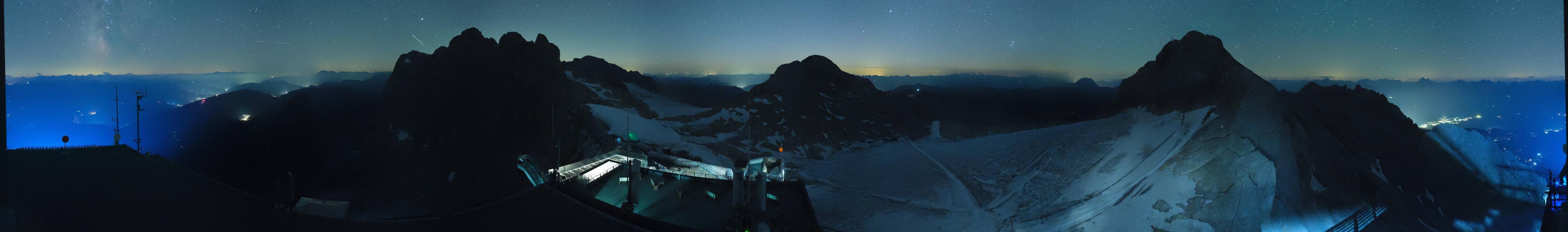 Archiv Foto Webcam Dachstein Gletscher: Panoramablick von der Bergstation