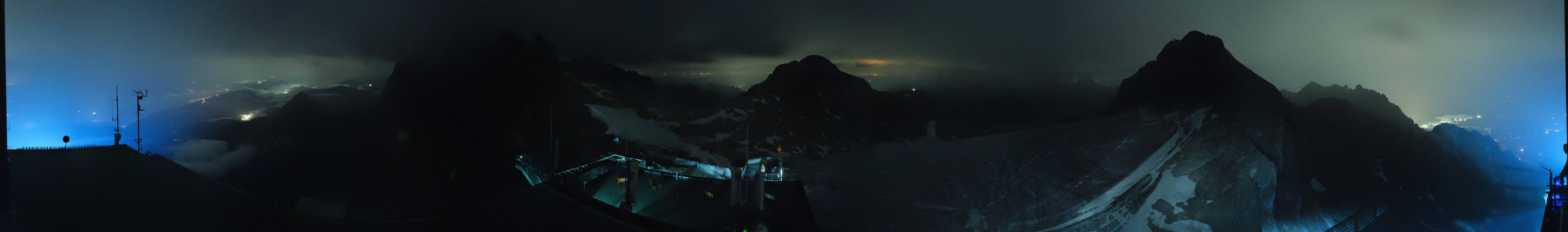 Archiv Foto Webcam Dachstein Gletscher: Panoramablick von der Bergstation