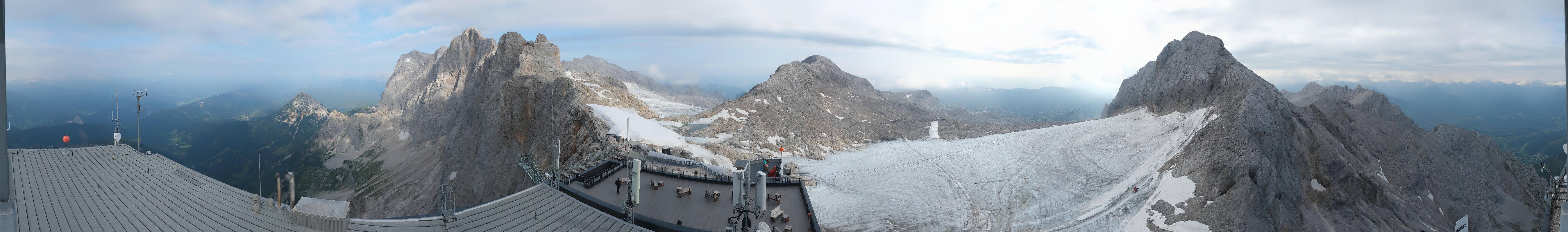 Archiv Foto Webcam Dachstein Gletscher: Panoramablick von der Bergstation