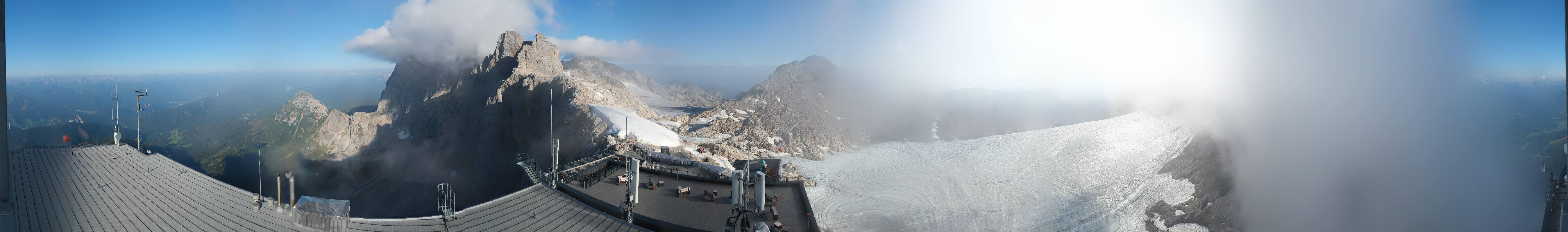Archiv Foto Webcam Dachstein Gletscher: Panoramablick von der Bergstation
