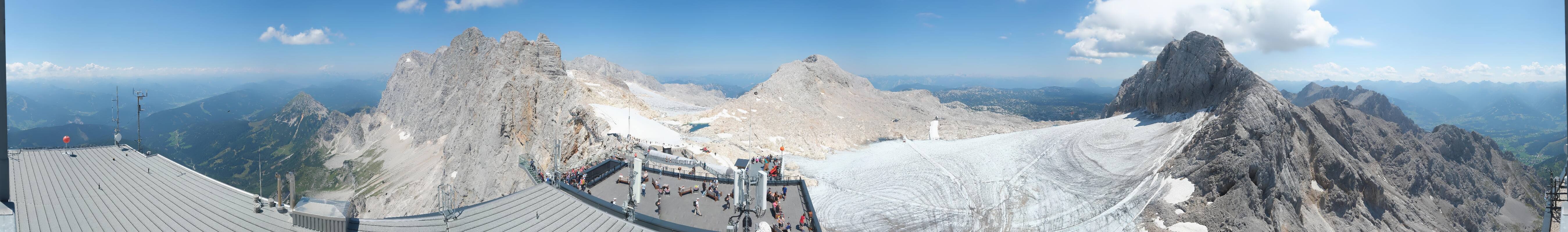 Archived image Panoramic webcam view at the Dachstein Glacier