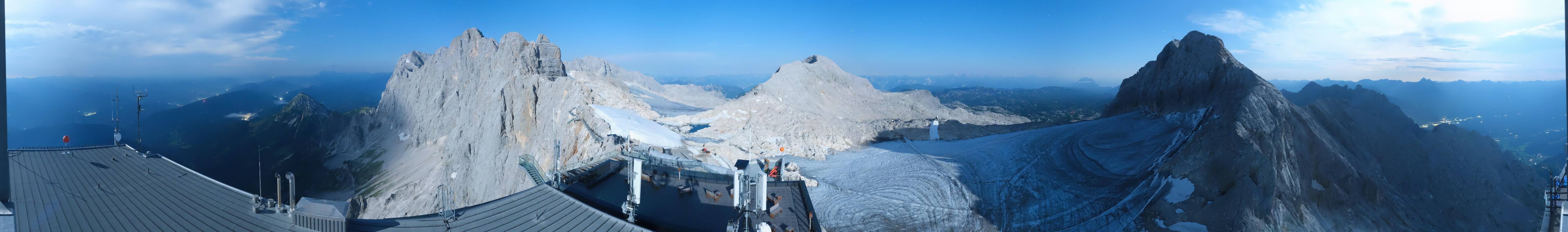 Archiv Foto Webcam Dachstein Gletscher: Panoramablick von der Bergstation