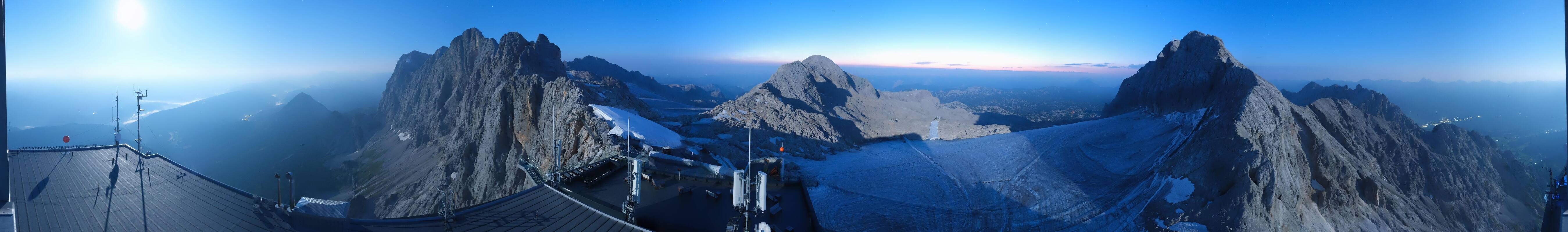 Archiv Foto Webcam Dachstein Gletscher: Panoramablick von der Bergstation
