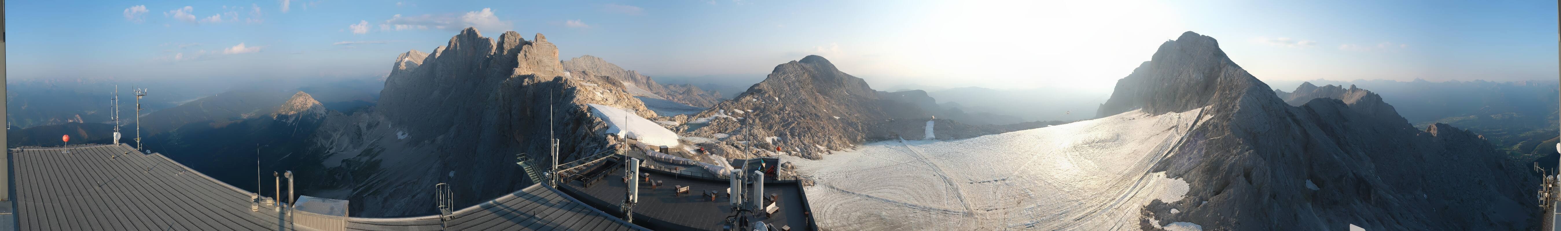 Archiv Foto Webcam Dachstein Gletscher: Panoramablick von der Bergstation