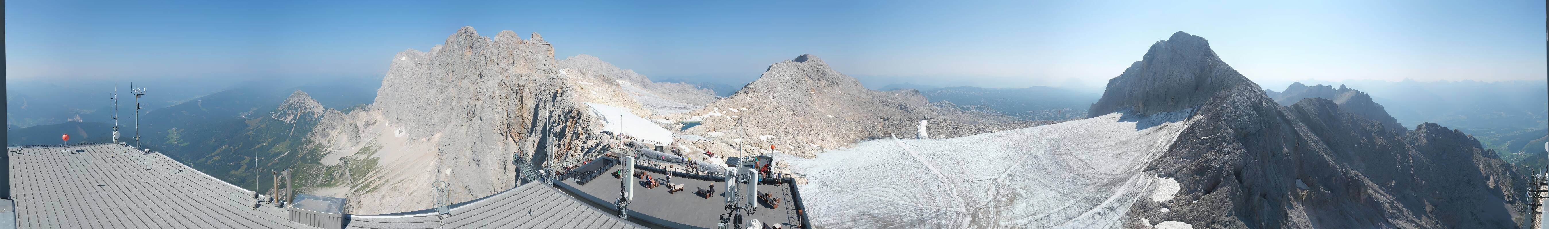 Archived image Panoramic webcam view at the Dachstein Glacier