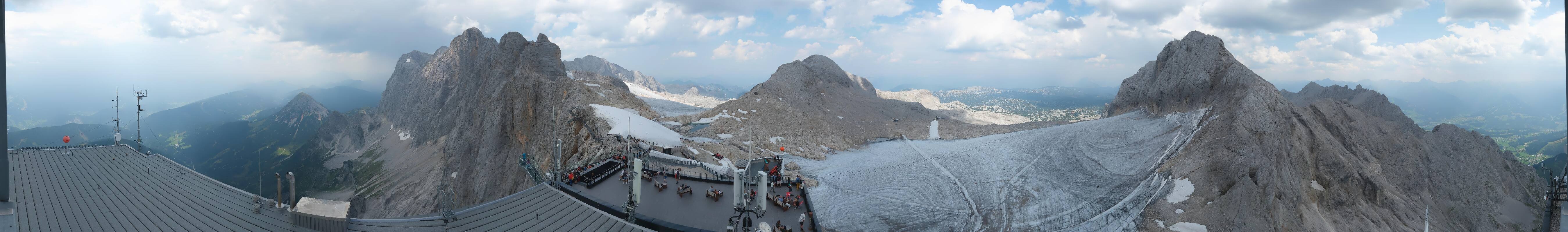 Archived image Panoramic webcam view at the Dachstein Glacier