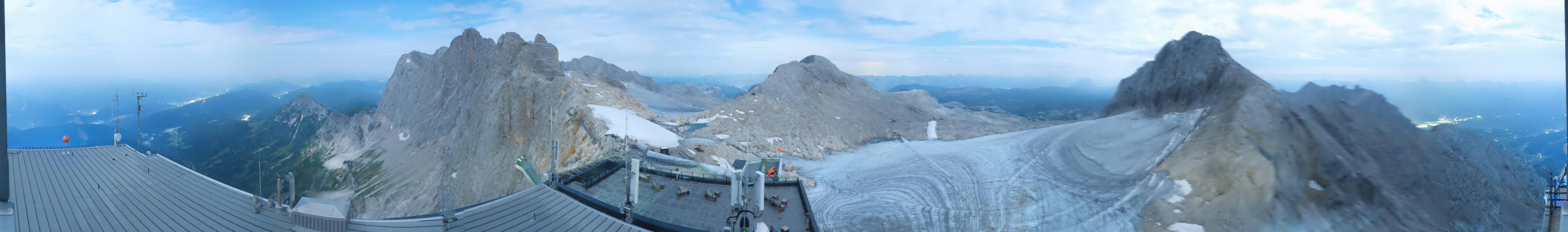Archiv Foto Webcam Dachstein Gletscher: Panoramablick von der Bergstation