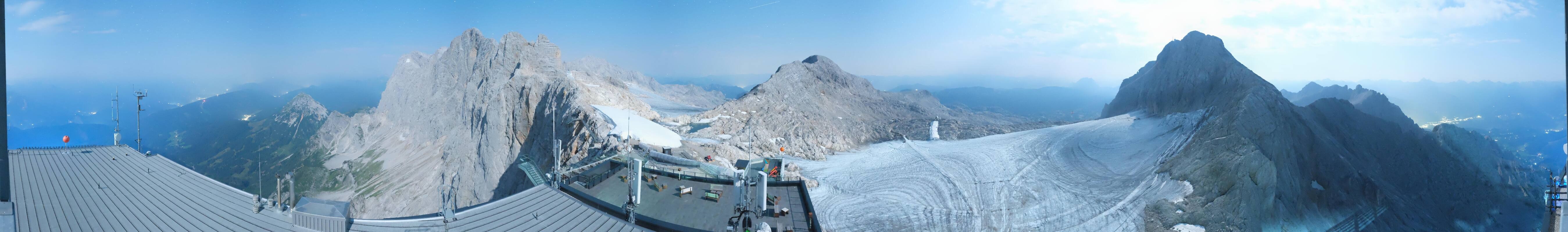 Archiv Foto Webcam Dachstein Gletscher: Panoramablick von der Bergstation