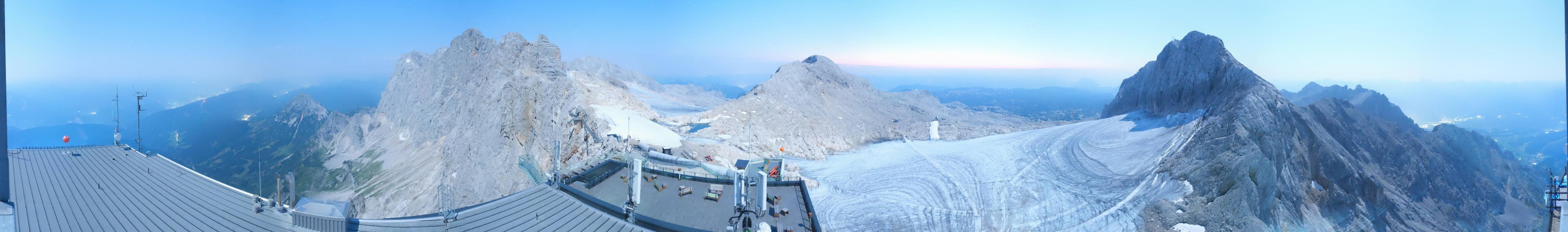 Archiv Foto Webcam Dachstein Gletscher: Panoramablick von der Bergstation