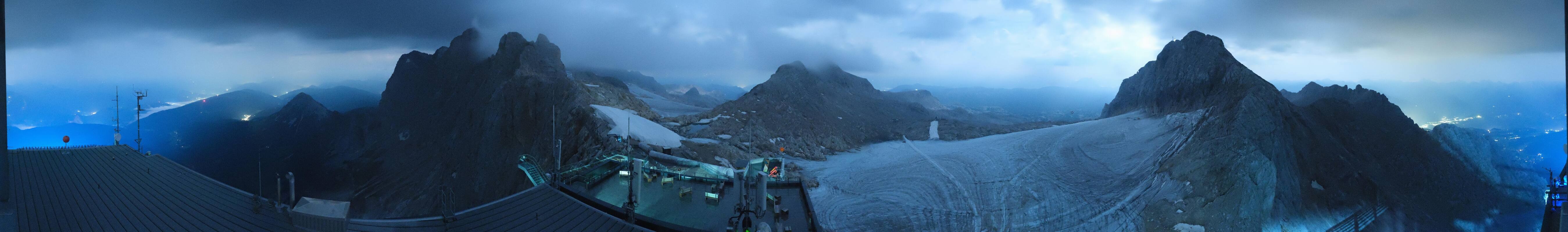 Archiv Foto Webcam Dachstein Gletscher: Panoramablick von der Bergstation