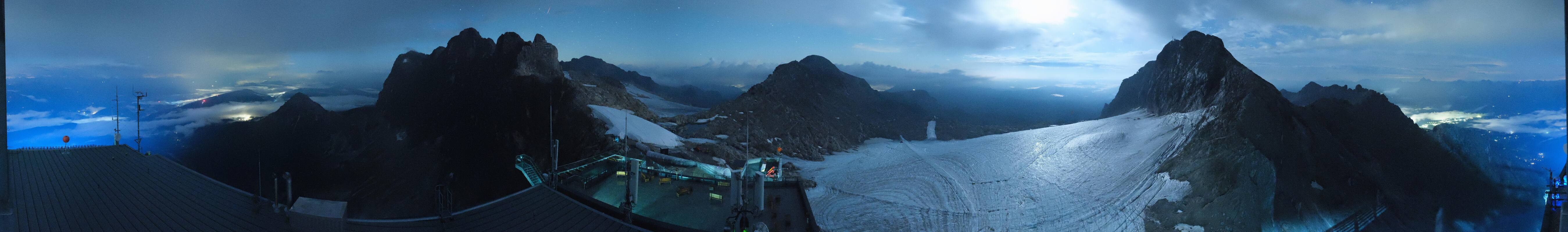 Archiv Foto Webcam Dachstein Gletscher: Panoramablick von der Bergstation