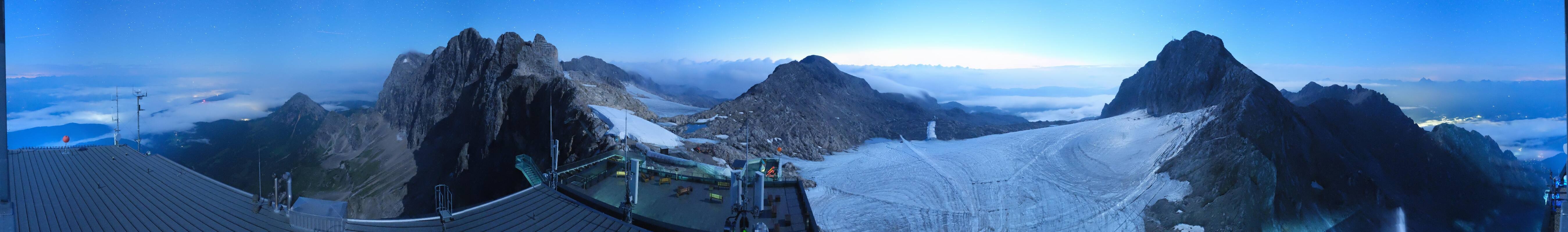 Archiv Foto Webcam Dachstein Gletscher: Panoramablick von der Bergstation