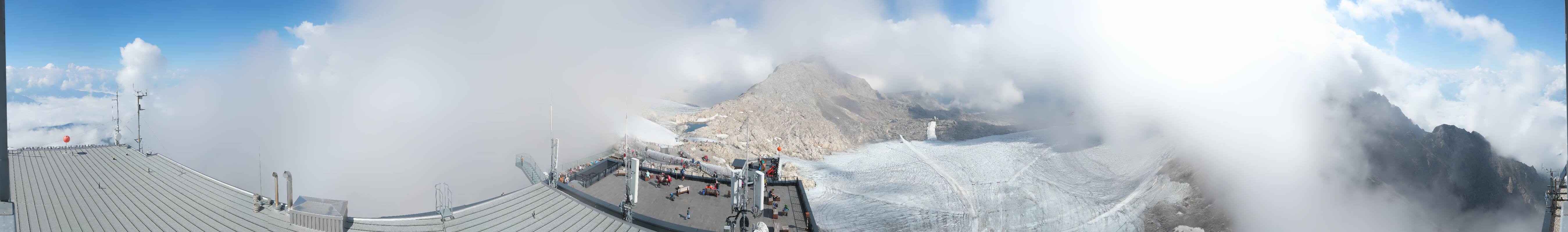 Archiv Foto Webcam Dachstein Gletscher: Panoramablick von der Bergstation