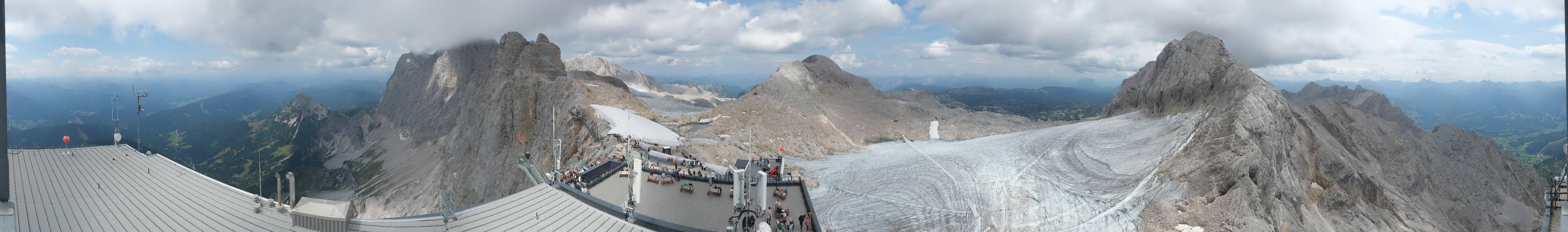 Archived image Panoramic webcam view at the Dachstein Glacier