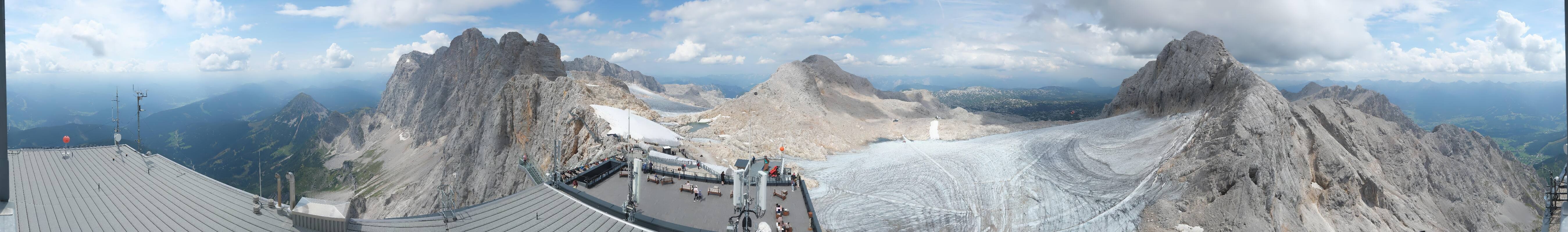 Archived image Panoramic webcam view at the Dachstein Glacier