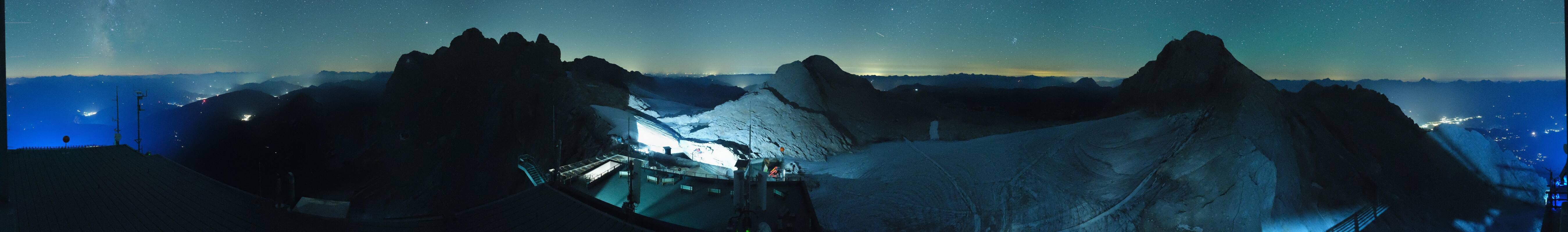 Archiv Foto Webcam Dachstein Gletscher: Panoramablick von der Bergstation