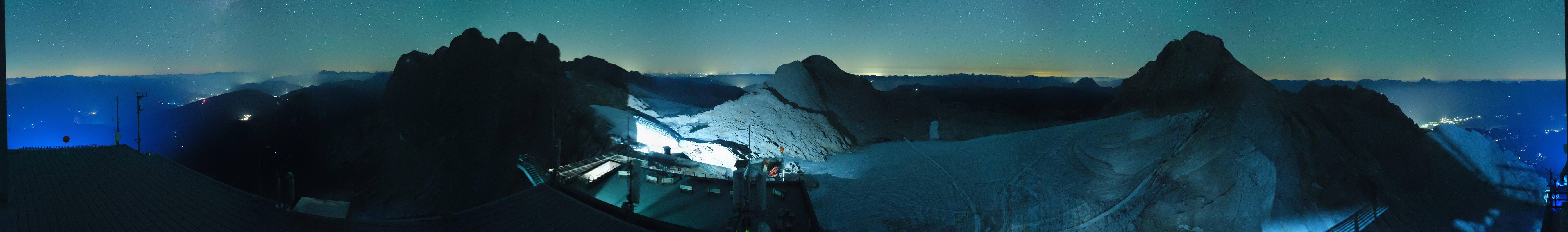 Archiv Foto Webcam Dachstein Gletscher: Panoramablick von der Bergstation