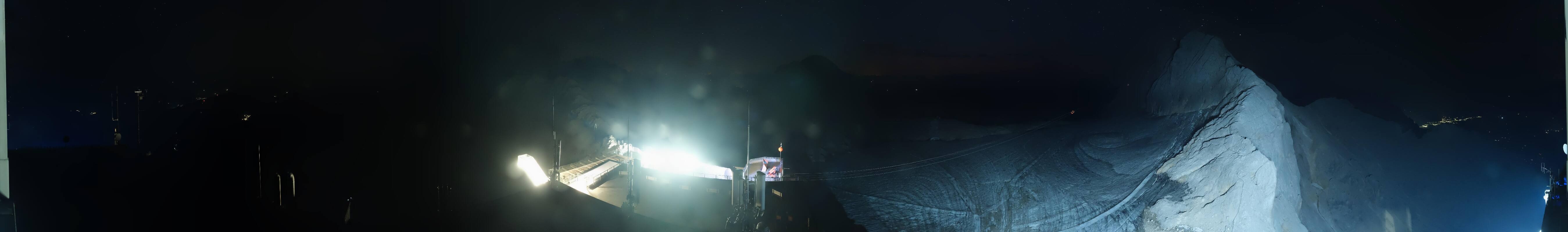 Archiv Foto Webcam Dachstein Gletscher: Panoramablick von der Bergstation