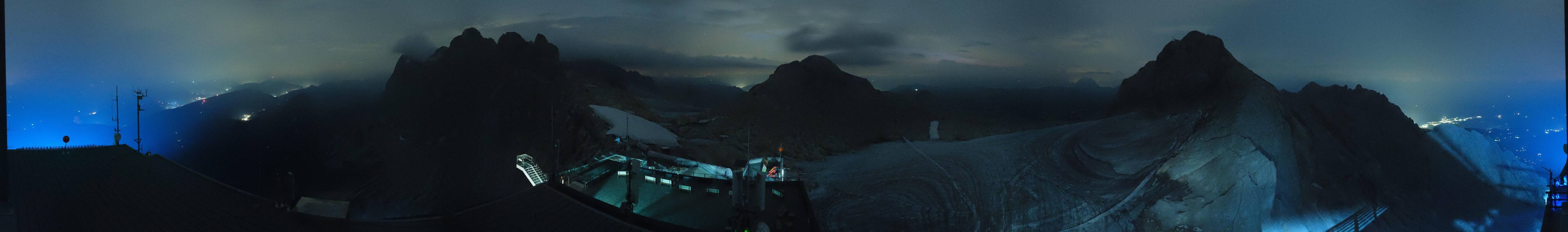Archiv Foto Webcam Dachstein Gletscher: Panoramablick von der Bergstation
