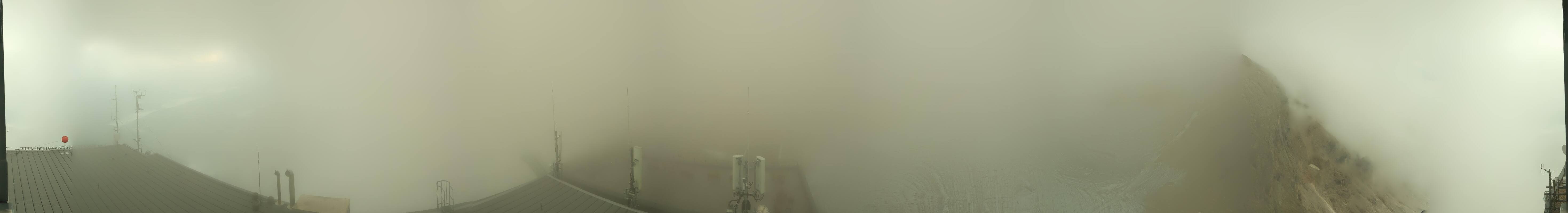 Archived image Panoramic webcam view at the Dachstein Glacier