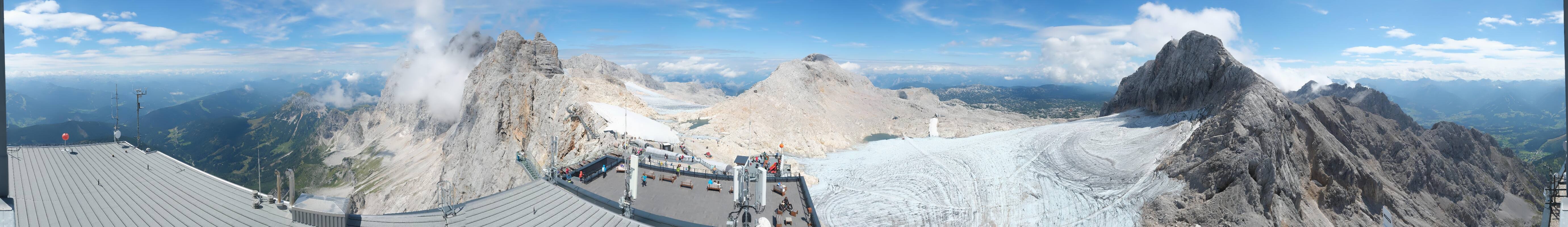 Archived image Panoramic webcam view at the Dachstein Glacier