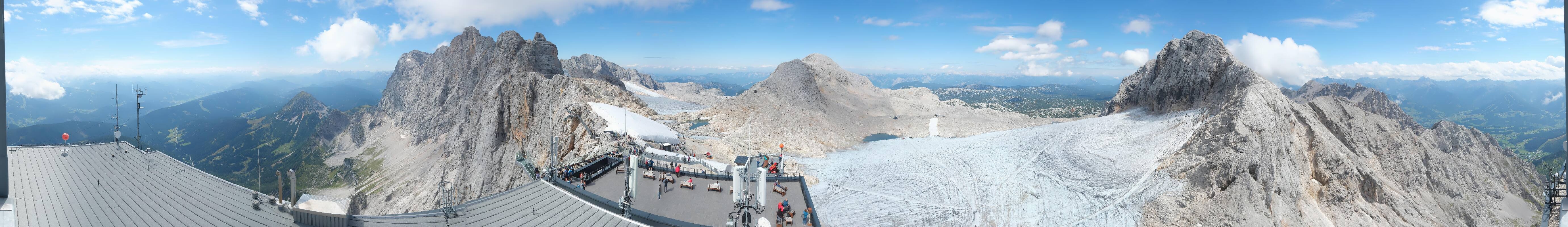 Archived image Panoramic webcam view at the Dachstein Glacier
