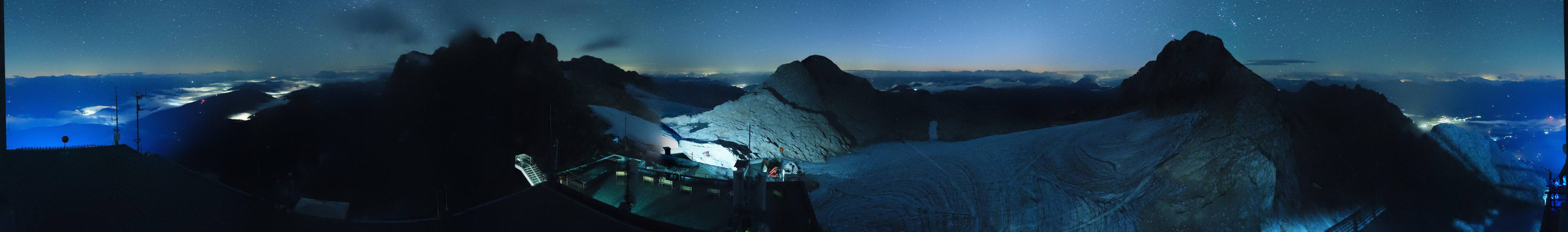 Archiv Foto Webcam Dachstein Gletscher: Panoramablick von der Bergstation