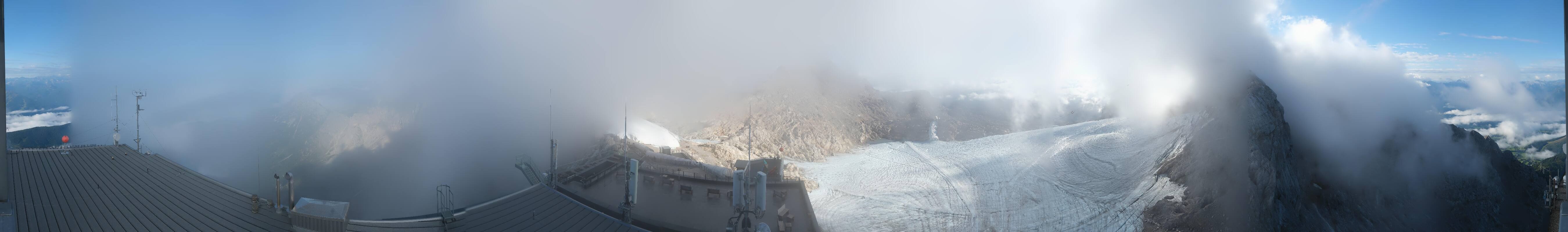 Archiv Foto Webcam Dachstein Gletscher: Panoramablick von der Bergstation