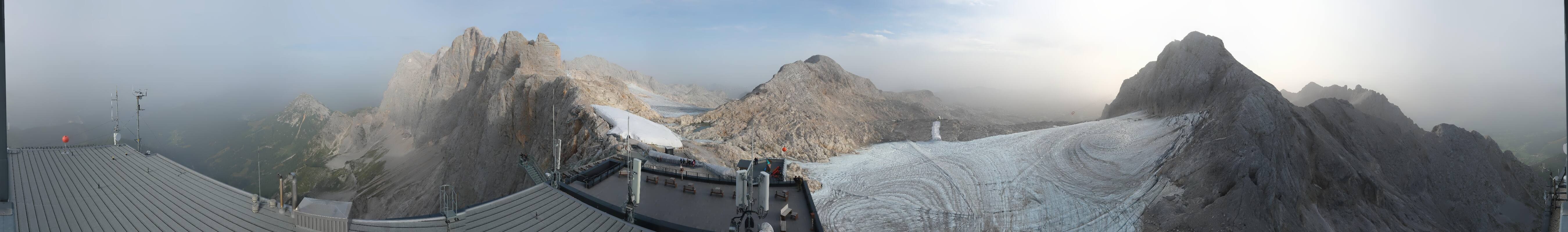 Archiv Foto Webcam Dachstein Gletscher: Panoramablick von der Bergstation