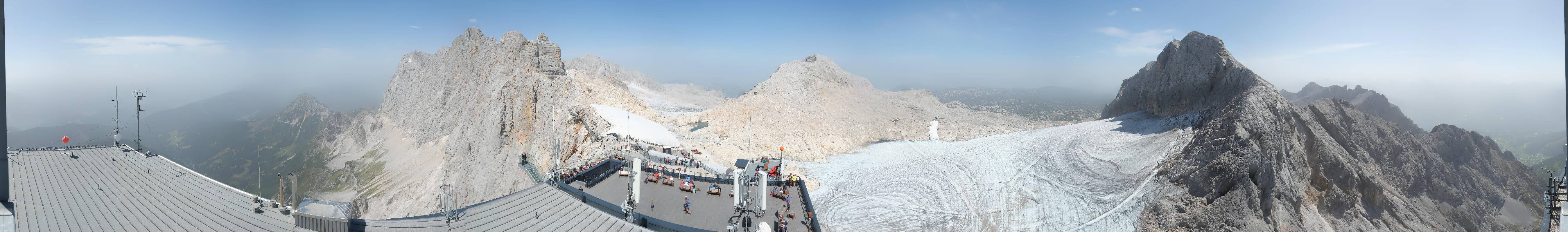 Archived image Panoramic webcam view at the Dachstein Glacier