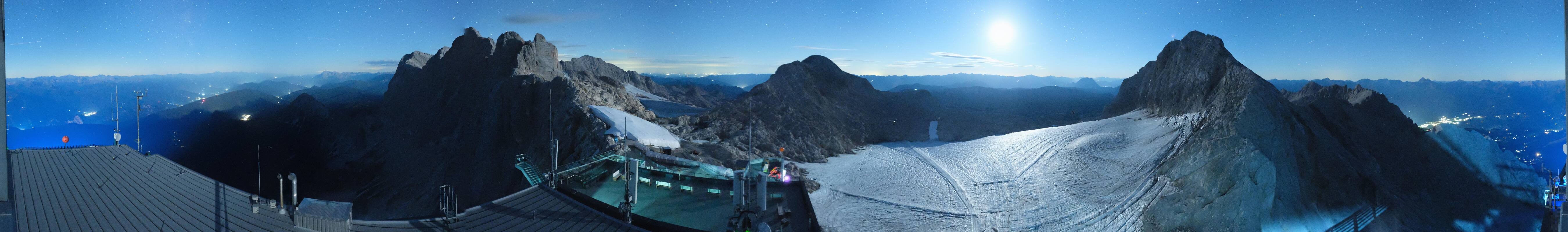 Archiv Foto Webcam Dachstein Gletscher: Panoramablick von der Bergstation
