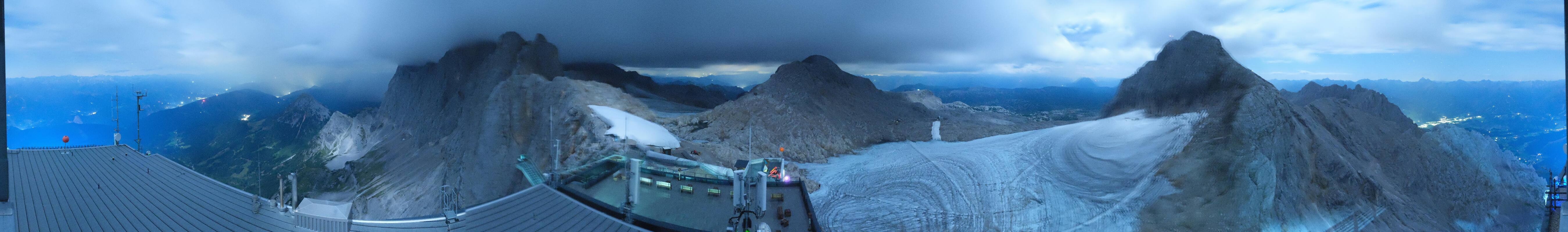 Archiv Foto Webcam Dachstein Gletscher: Panoramablick von der Bergstation