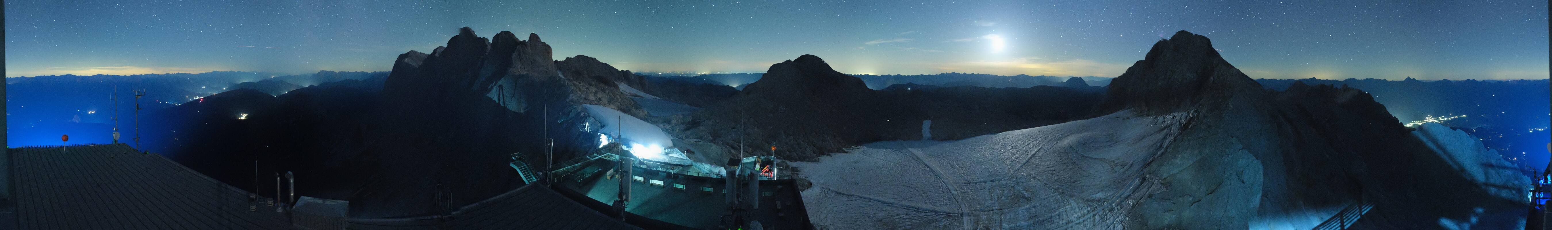 Archiv Foto Webcam Dachstein Gletscher: Panoramablick von der Bergstation