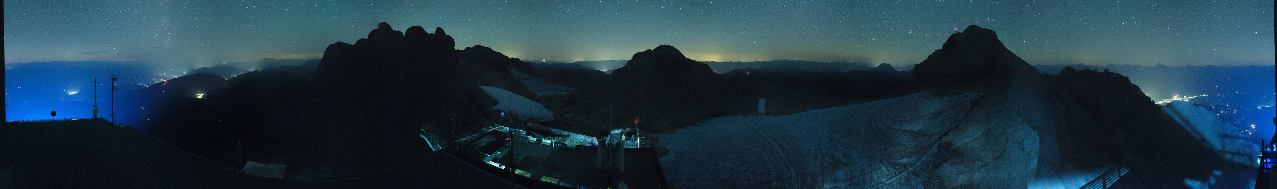 Archiv Foto Webcam Dachstein Gletscher: Panoramablick von der Bergstation
