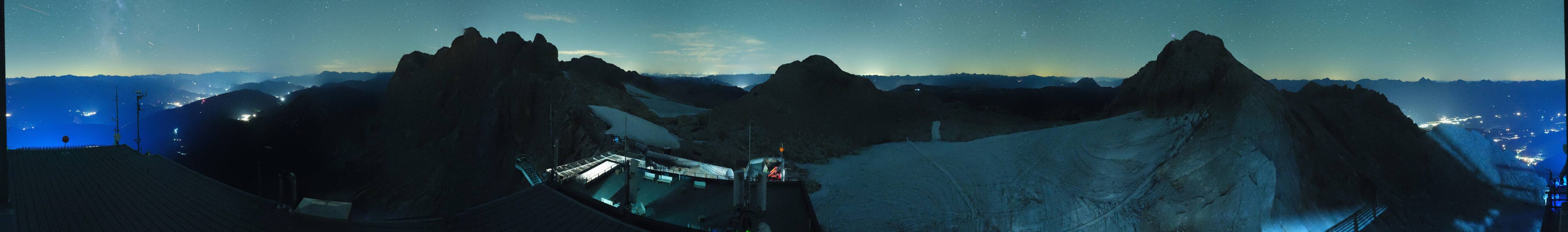 Archiv Foto Webcam Dachstein Gletscher: Panoramablick von der Bergstation