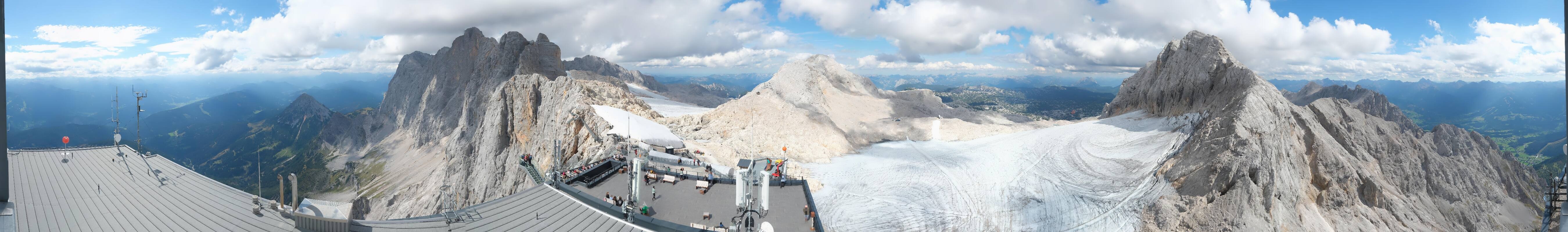 Archiv Foto Webcam Dachstein Gletscher: Panoramablick von der Bergstation