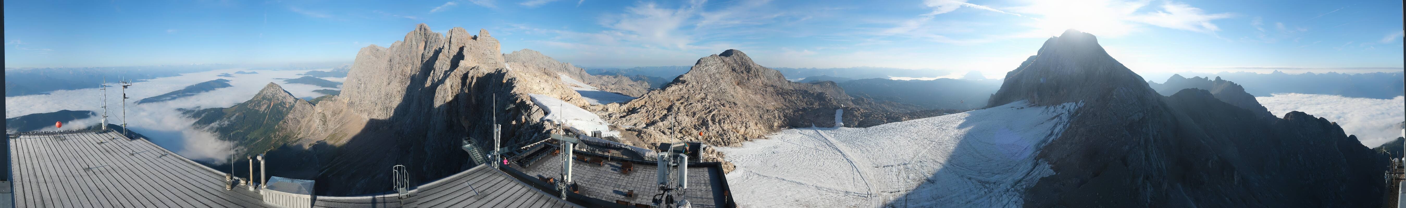 Archiv Foto Webcam Dachstein Gletscher: Panoramablick von der Bergstation